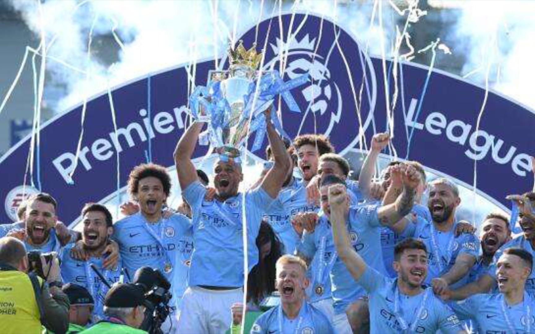 罗那俱乐部 罗那俱乐部